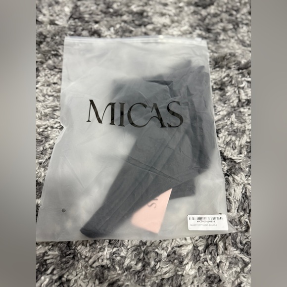 NWT Micas Clothing Reseller Bundle - Picture 7 of 16